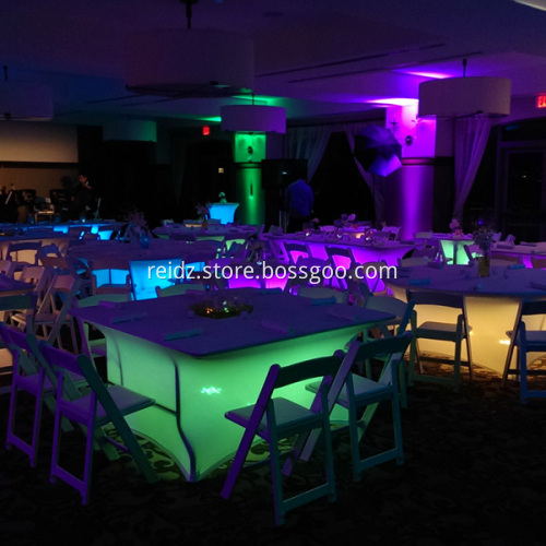 Rechargeable led light magnetic